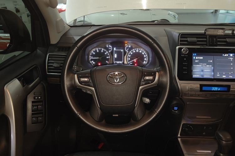 Used Toyota Prado 2018 3.5L Automatic TX-L with Rear-Mounted Spare Tire
