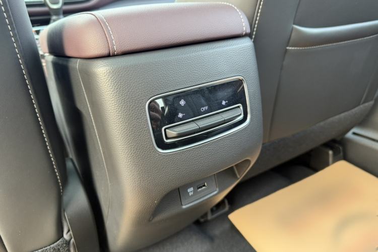 Used GAC Trumpchi M6 2023 PRO 270T DCT Luxury Edition Interior 5