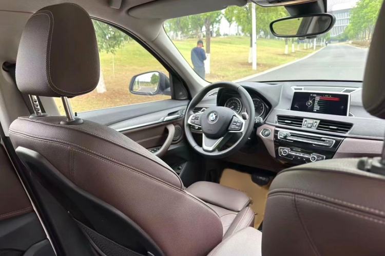 Used BMW X1 2020 sDrive25Li Leading Model Interior 1