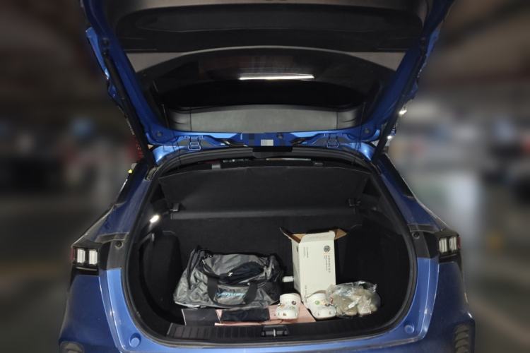 Used Lynk & Co 06 2020 1.5T JinPro model
