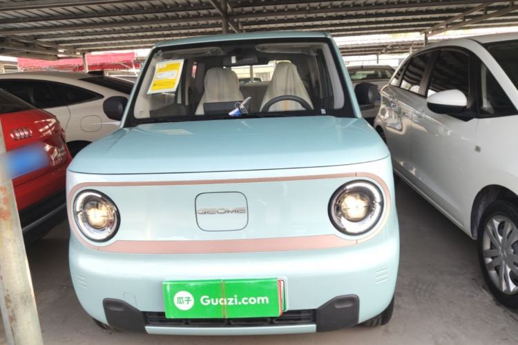 Used Geely Galaxy Panda 2024 Panda Mini 200km Endurance Bear
