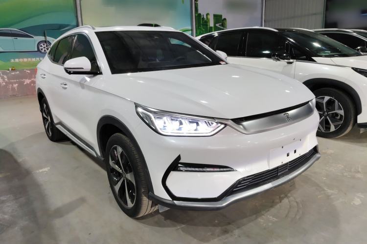 Used BYD Song PLUS New Energy 2021 EV Deluxe Model Front Right 45 Deg