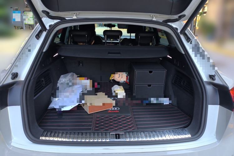 Used Audi e-tron 2019 55 quattro Technology Edition
