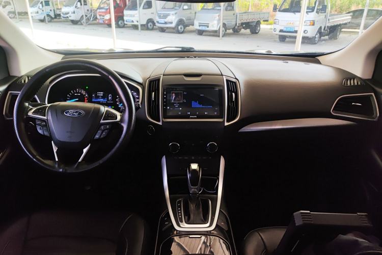 Used Ford Edge 2018 EcoBoost 245 Two-Wheel-Drive Platinum Edition 7-Seater China V Emission Standard