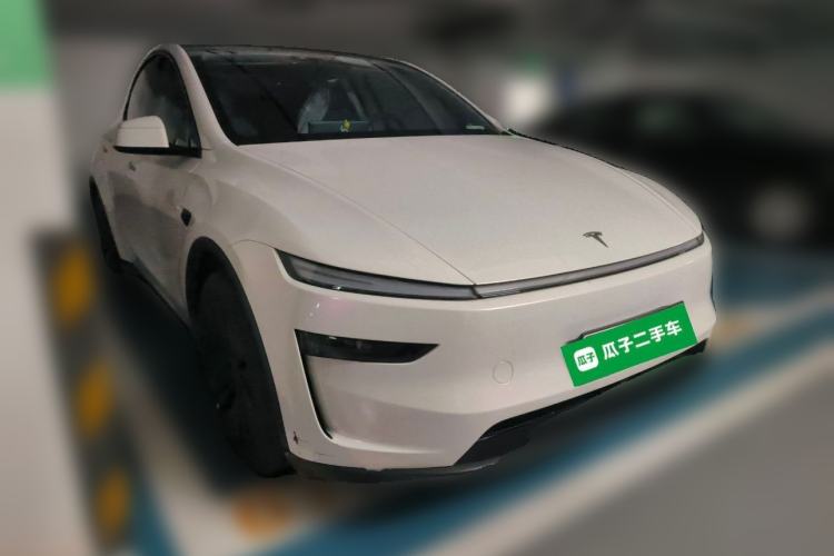 Used Tesla Model Y 2025 Rear-Wheel Drive First Edition