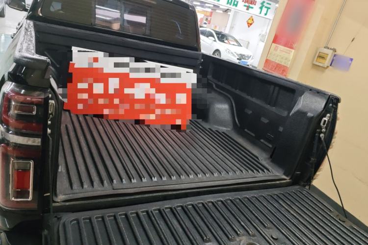 Used Great Wall Poer 2024 2.4T Passenger Version Automatic Diesel 4x4 Comfort Trim
