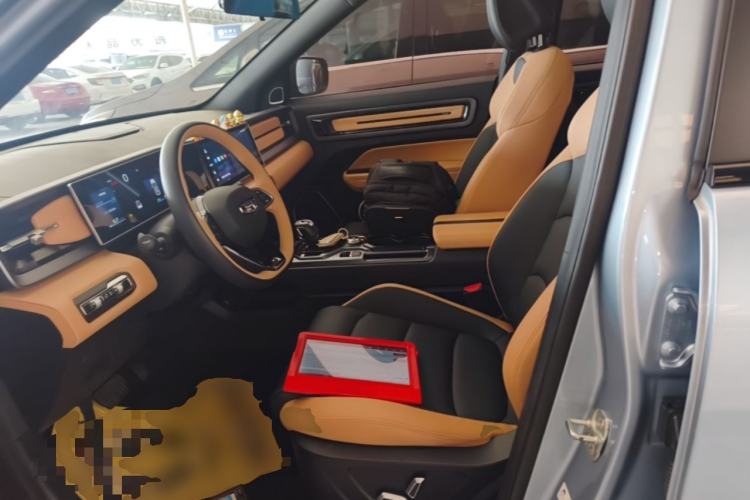 Used Geely Auto icon 2023 1.5TD Chocolate Smoothie Edition
