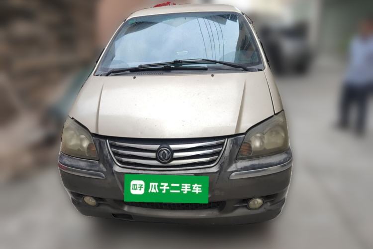 Used FORTHING Lingzhi 2013 M3 1.6L 7-Seater Luxury Model
