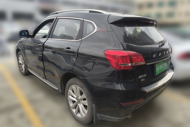 Used Haval H2 2016 Red-Label 1.5T Manual Two-Wheel Drive Luxury Model Rear Left 45 Deg