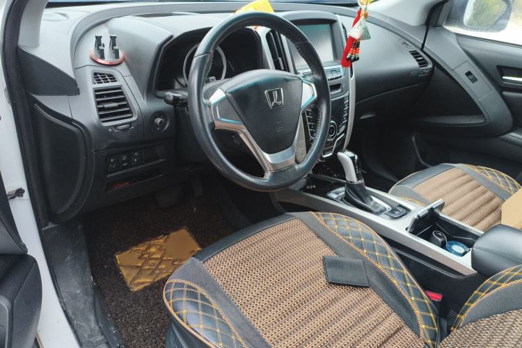 Used Luxgen U6 SUV 2015 1.8T Fashion Edition
