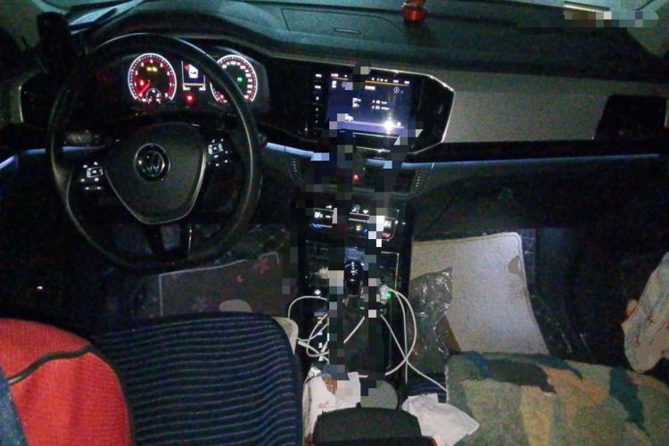 Used Volkswagen Tayron 2022 280TSI Two-Wheel Drive Luxury Smart Connectivity Version Center Console