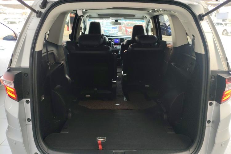 Used Honda Odyssey 2015 Updated Version 2.4L Smart Edition
