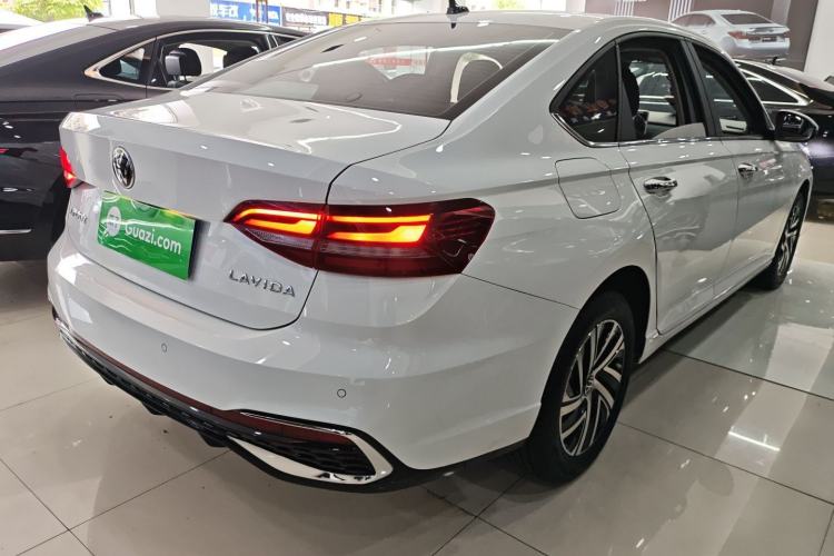 Used Volkswagen Lavida 2024 1.5L Automatic Starry Sky 5 Million Edition Rear Right 45 Deg