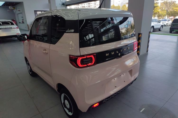 Used Wuling Hongguang MINIEV 2022 Macaron Premium Model – Lithium Iron Phosphate
