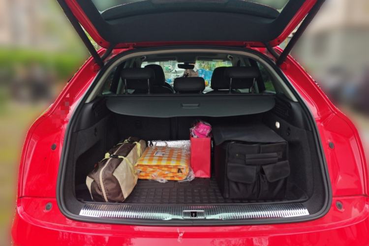 Used Audi Q3 2017 35 TFSI Fashion Model Trunk