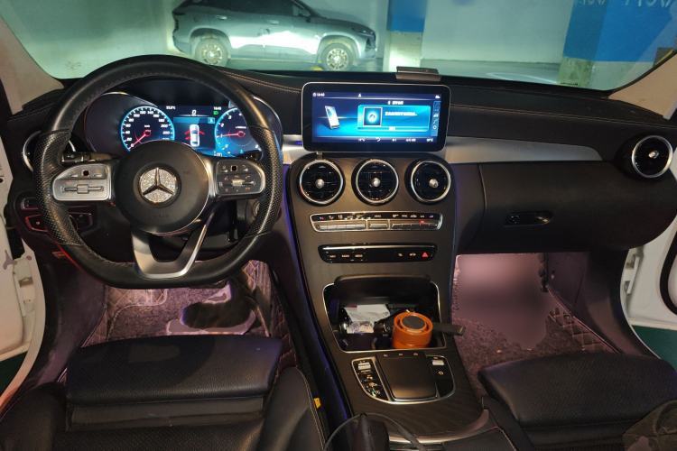 Used Mercedes-Benz C-Class 2021 C 200 L Fashion Edition Sport Version Center Console