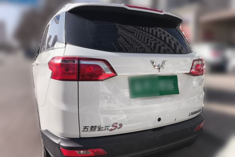 Used Wuling Hongguang S3 2018 1.5L Manual Comfort Model China V Standard