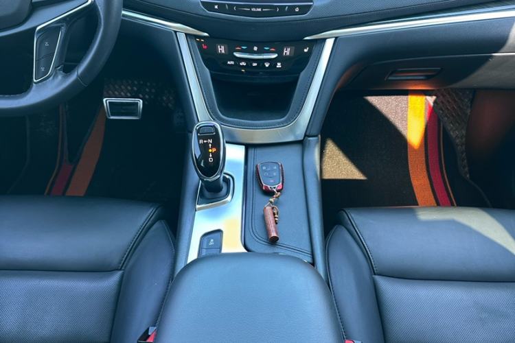 Used Cadillac XT5 2018 25T Luxury Model
