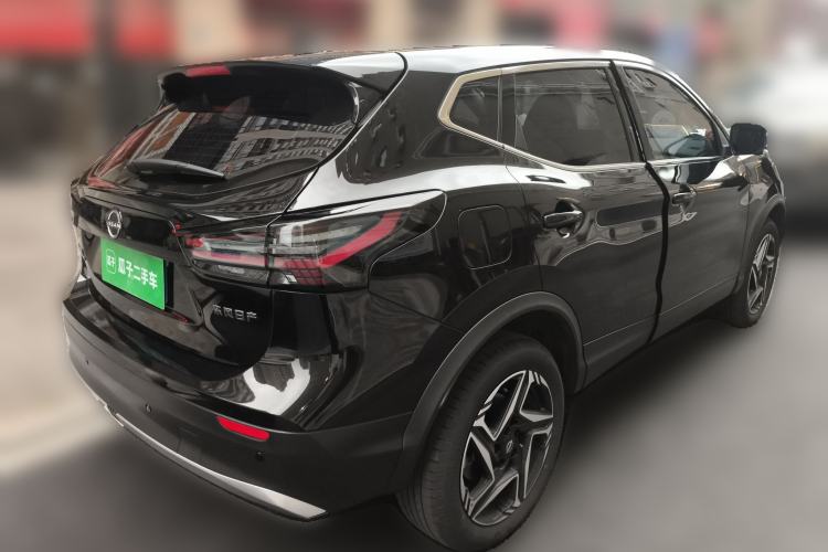 Used Nissan Qashqai 2025 Facelifted Honor 2.0L CVT XV+ Leading Edition
