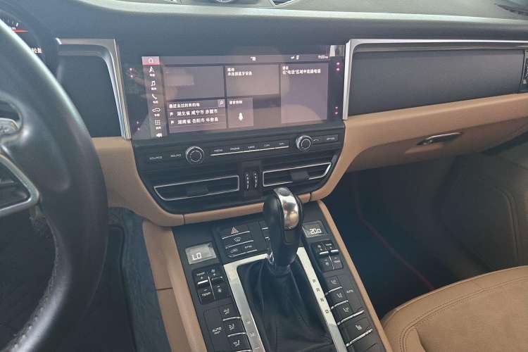 Used Porsche Macan 2018 Macan 2.0T