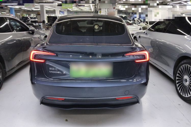 Used Tesla Model 3 2025 Rear-Wheel-Drive Version
