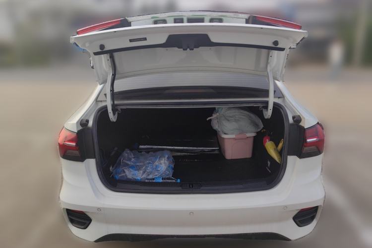 Used Roewe i5 2021 1.5L CVT Diamond Edition
