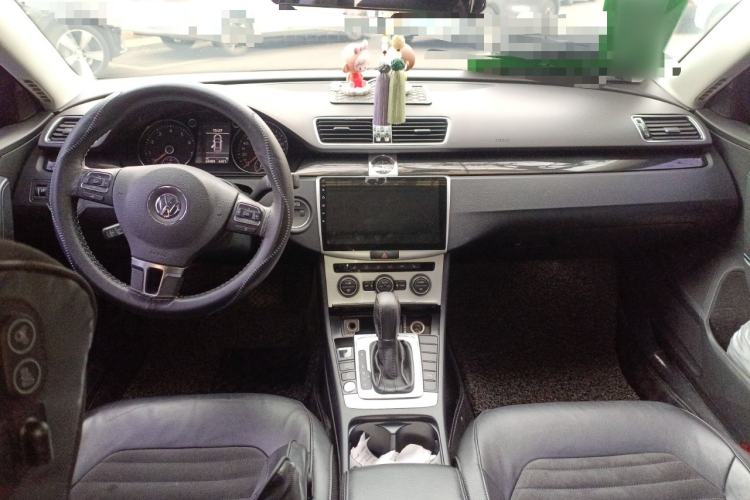 Used Volkswagen Magotan 2016 1.8TSI Luxury Comfort Model