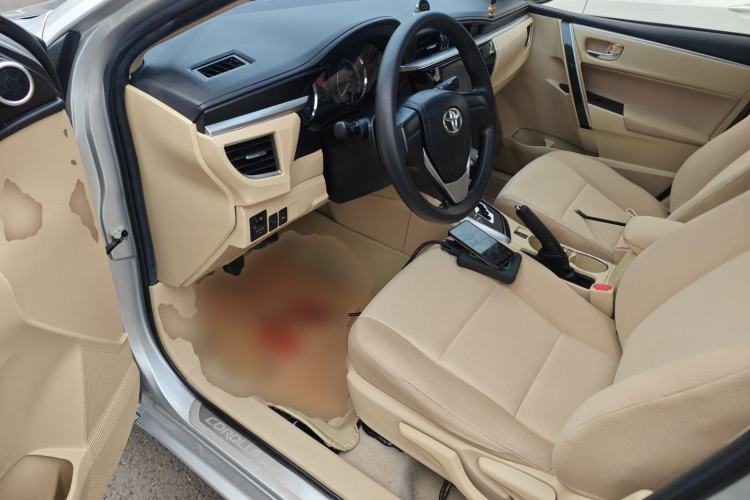 Used Toyota Corolla 2014 1.6L CVT GL-i
