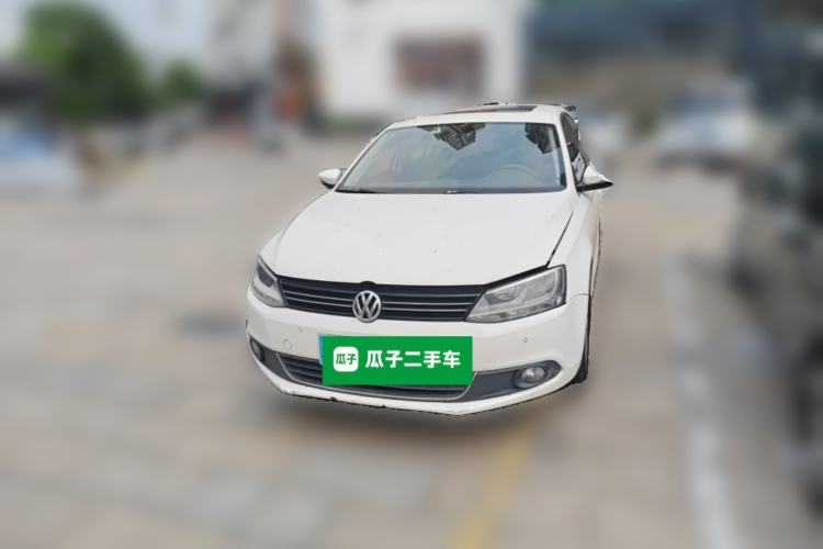 Used Volkswagen Sagitar 2014 Revised Version 1.4TSI Manual Luxury Edition Front