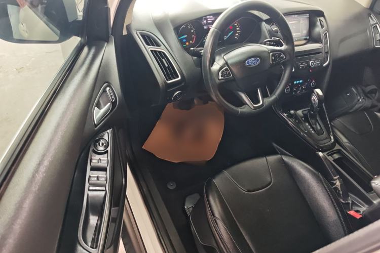 Used Ford Focus 2015 Sedan EcoBoost 180 Automatic Elite Model Driver Seat
