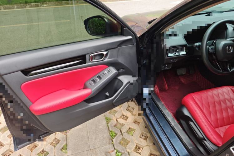 Used Honda Civic 2023 240TURBO CVT Dynamic Edition Driver Seat