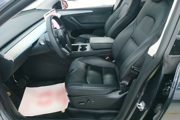 Used Tesla Model Y 2024 Rear-Wheel-Drive Version Left Front Seat