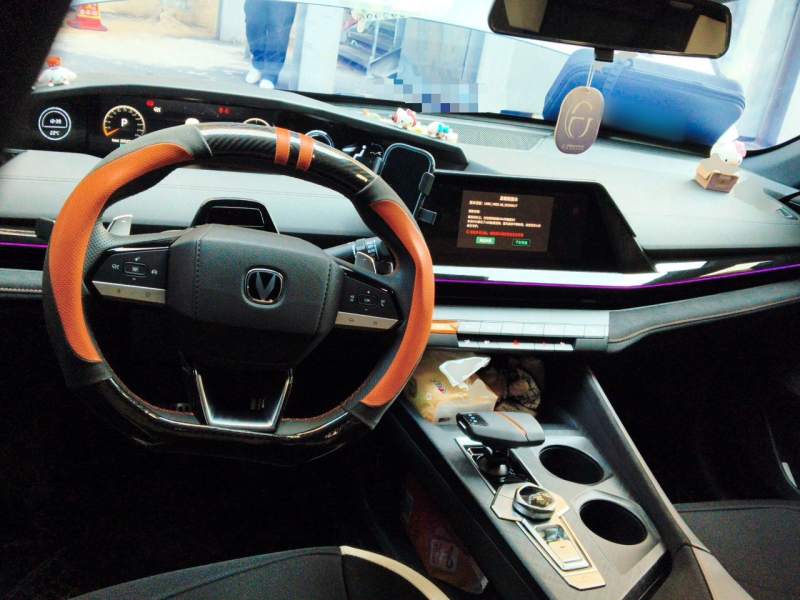 Used CHANGAN UNI-V 2024 1.5T Prestige Sport Edition — 5