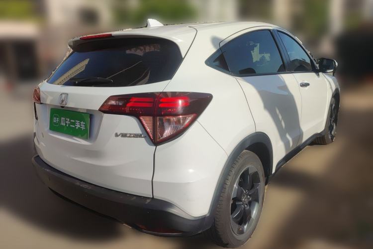 Used Honda Vezel 2017 1.8L CVT Front-Wheel Drive Pioneer Edition
