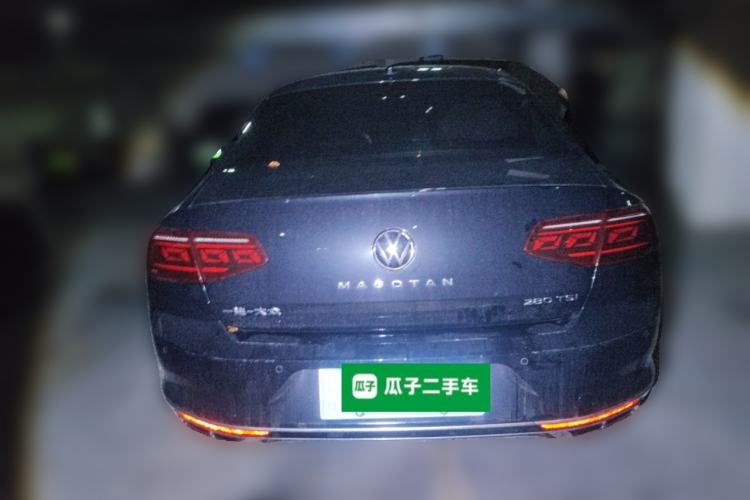 Used Volkswagen Magotan 2023 2 Million Units Limited-Edition 280TSI DSG Comfort Version Rear