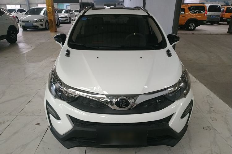 Used BYD Yuan 2017 1.5L Manual with Panoramic Sunroof