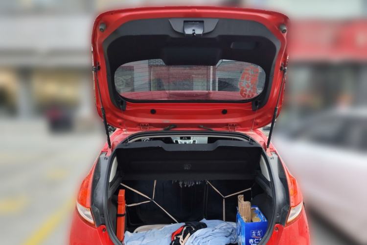 Used Ford Fiesta 2013 Hatchback 1.5L Automatic Fashion Edition
