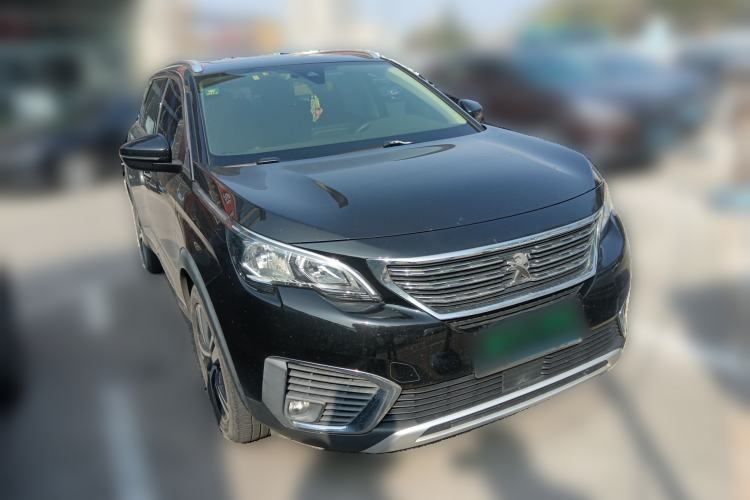 Used Peugeot 5008 2017 380THP 7-Seater Boundary-Free Edition Front Right 45 Deg