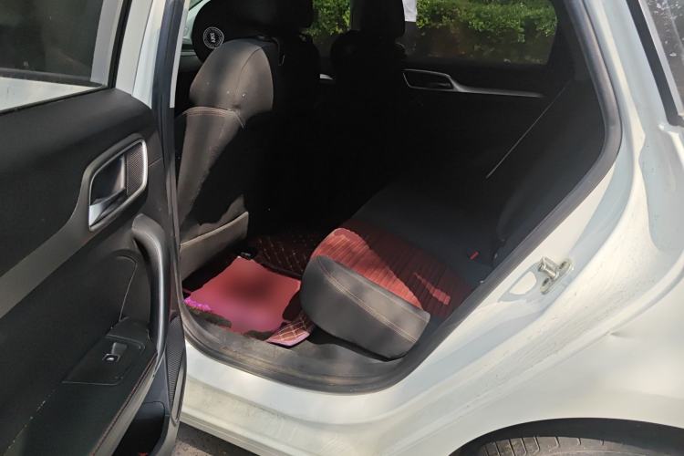 Used MG 6 2018 20T Automatic Elite Smart Connect Version China VI Standard Left Rear Seat