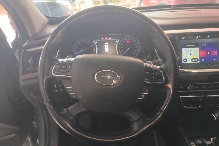 Used GAC Trumpchi GS8 2017 320T Four-Wheel Drive Luxury Smart Connectivity Version (7 Seats)