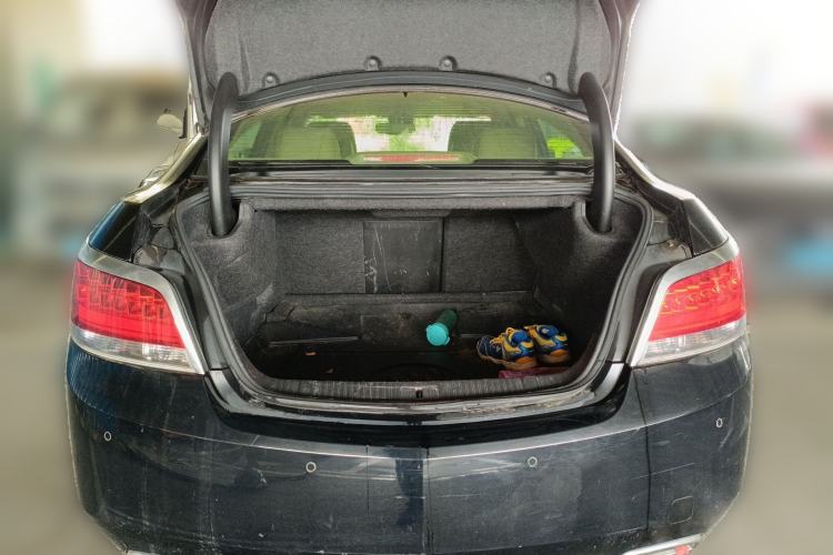 Used Buick LaCrosse 2012 2.4L SIDI Elegant Edition Trunk