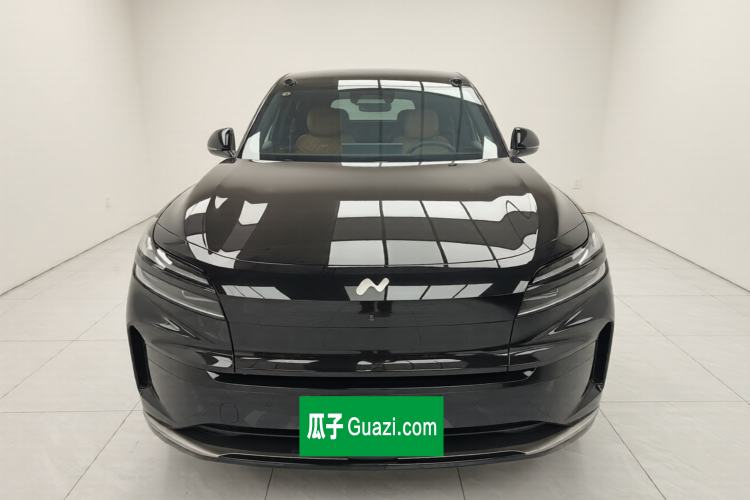 Used ONVO Luxeed L90 2025 Model—Max Six-Seater Version
