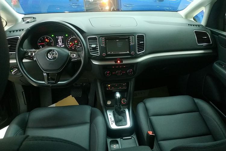 Used Volkswagen Sharan 2018 Revised Version 380TSI Comfort Edition 7-Seater
