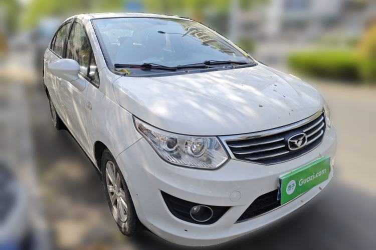 Used Cowin C3 2015 1.5L Manual Gold Diamond Edition
