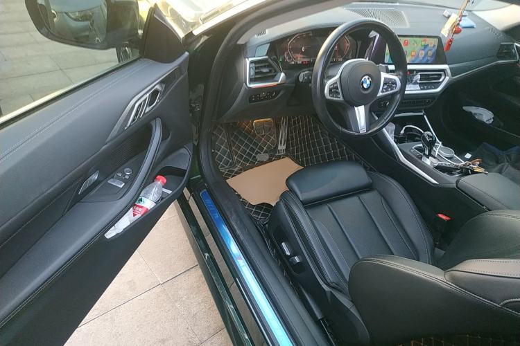 Used BMW 4 Series 2022 425i M Sport Package Driver Seat