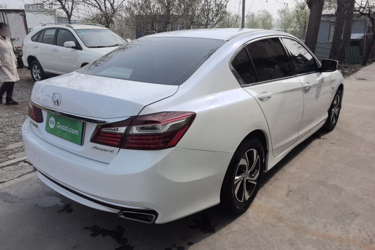 Used Honda Accord 2016 2.0L Comfort Edition
