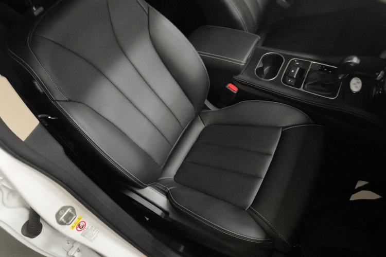 Used BYD Song MAX 2018 1.5T Automatic Smart Connect Elite Model with 6 Seats
