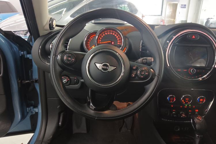 Used MINI Clubman 2016 Revised Version 1.5T COOPER Connoisseur Edition