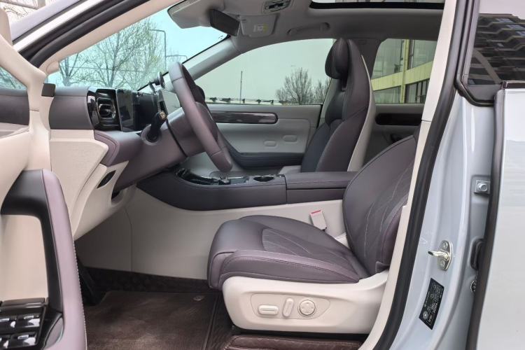 Used Leapmotor C11 2024 Range-Extended 300 Luxury Edition