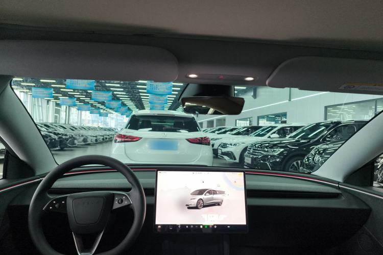 Used Tesla Model 3 2023 Long-Range All-Wheel-Drive Version